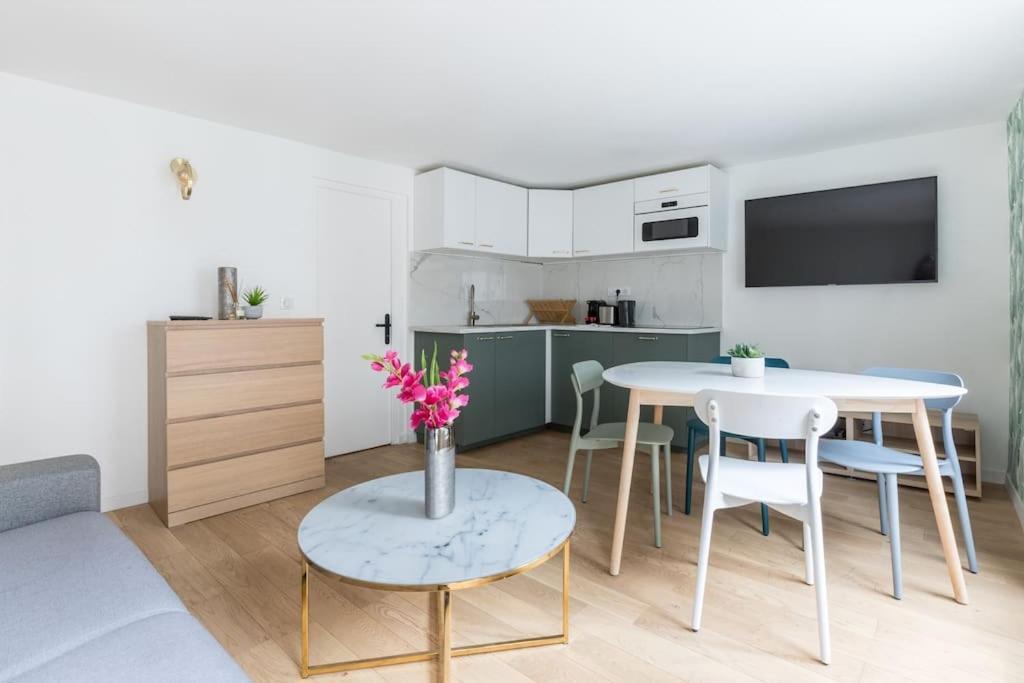Grands Boulevards 42 Appartement Cosy 1 Br-4P باريس المظهر الخارجي الصورة